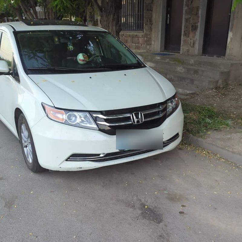 Minivan